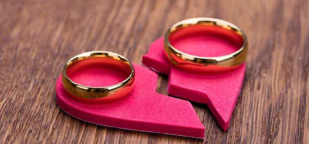 Abogados. ¿ En que se diferencia el divorcio de la separación?